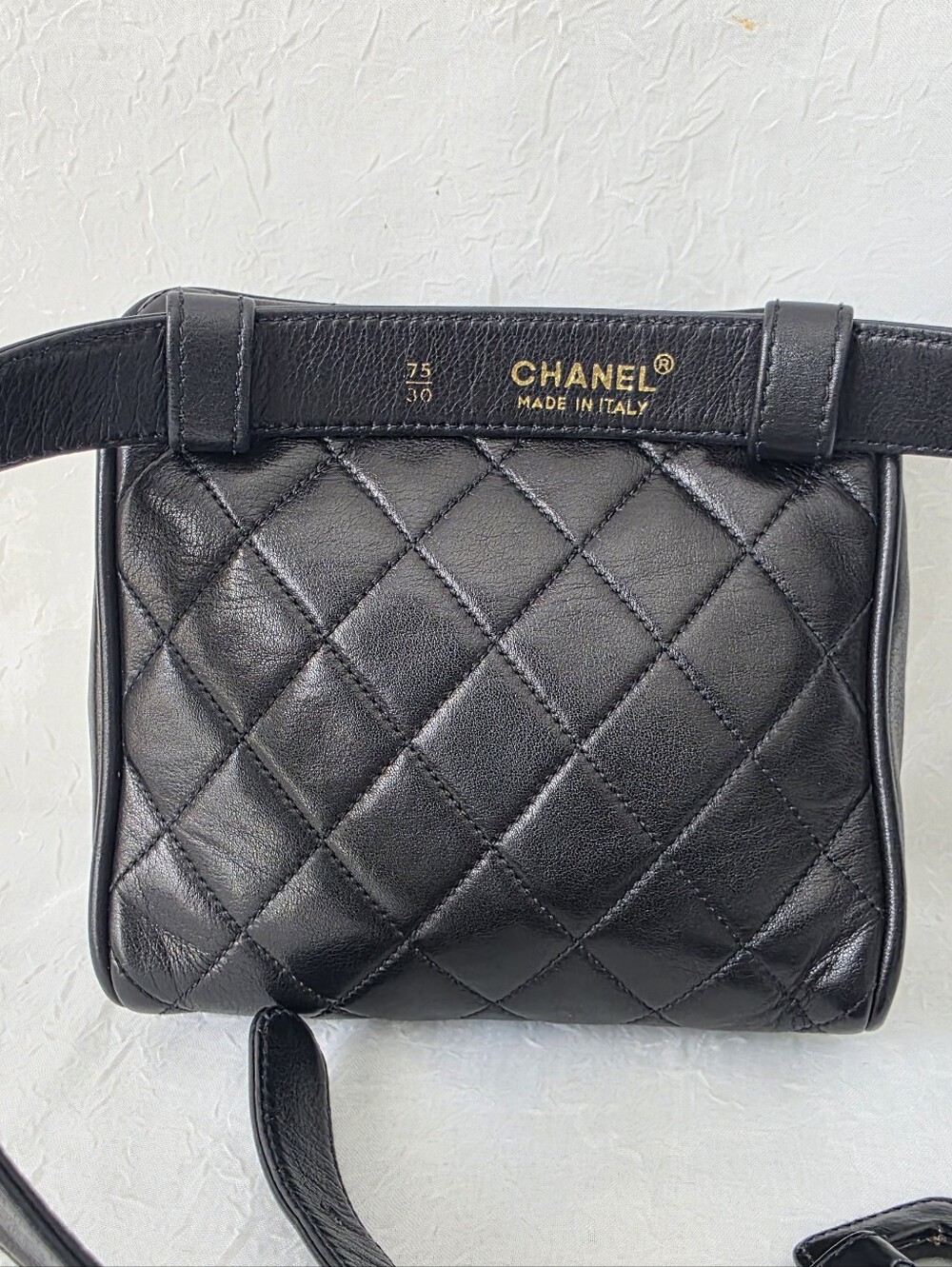 Auth Chanel Quilted Lambskin Leather Waist/Belt Bag - Picture 2 of 11